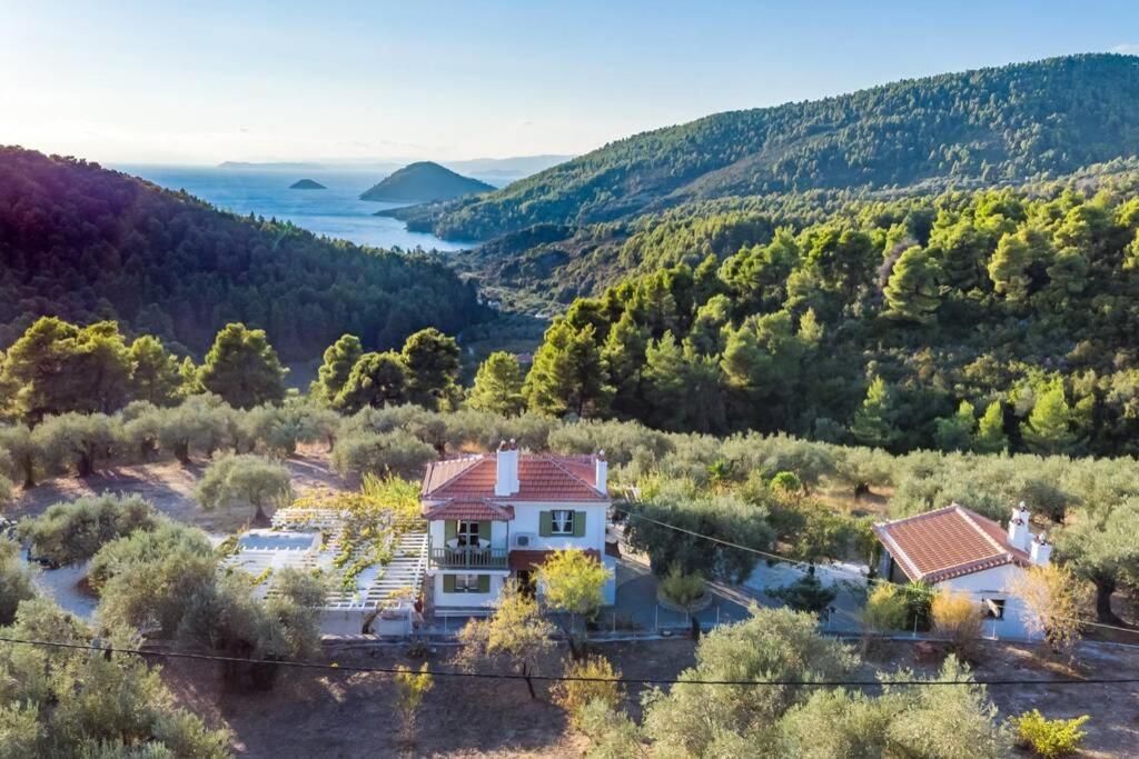 Nina-Myrtia Countryside House Skopelos Ditropo Екстер'єр фото
