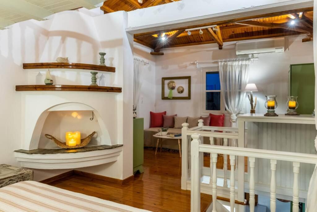 Nina-Myrtia Countryside House Skopelos Ditropo Екстер'єр фото