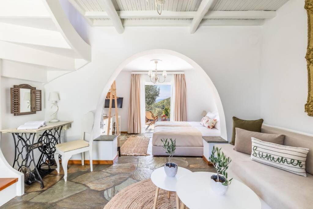 Nina-Myrtia Countryside House Skopelos Ditropo Екстер'єр фото
