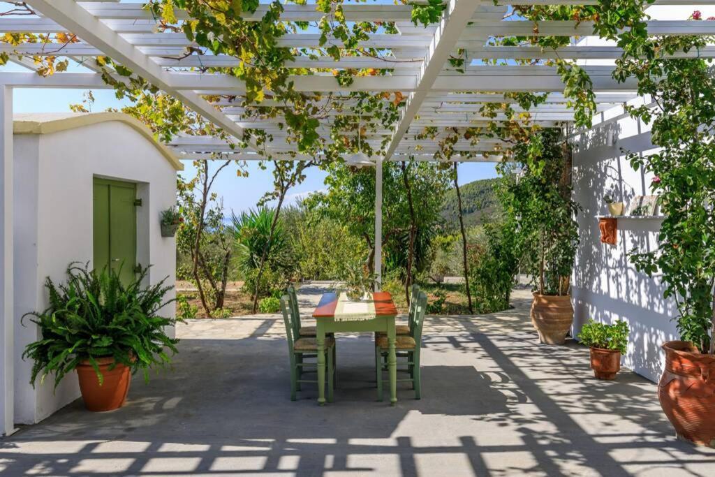 Nina-Myrtia Countryside House Skopelos Ditropo Екстер'єр фото